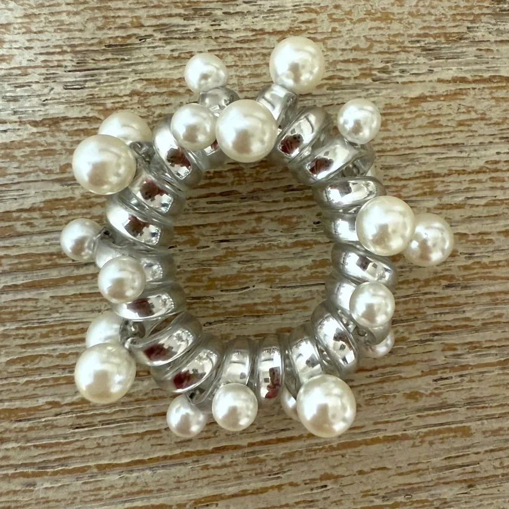 Elegant Silver and Pearl Cluster Hair Ties